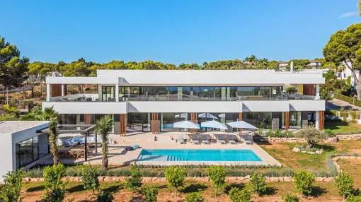  Newly built sea view villa in Sol de Mallorca